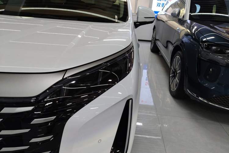 Used BYD Xia 2025 DM-i 1.5T 180km Excellence Model