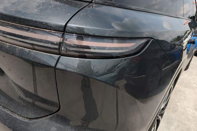 Used Nio ES8 2024 100kWh Signature Edition Right Rear Taillight