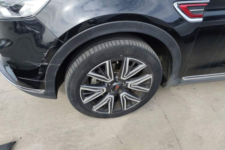 Used Hongqi HS5 2022 Facelifted Version 2.0T Smart Connect Flagship All-Wheel-Drive Edition
