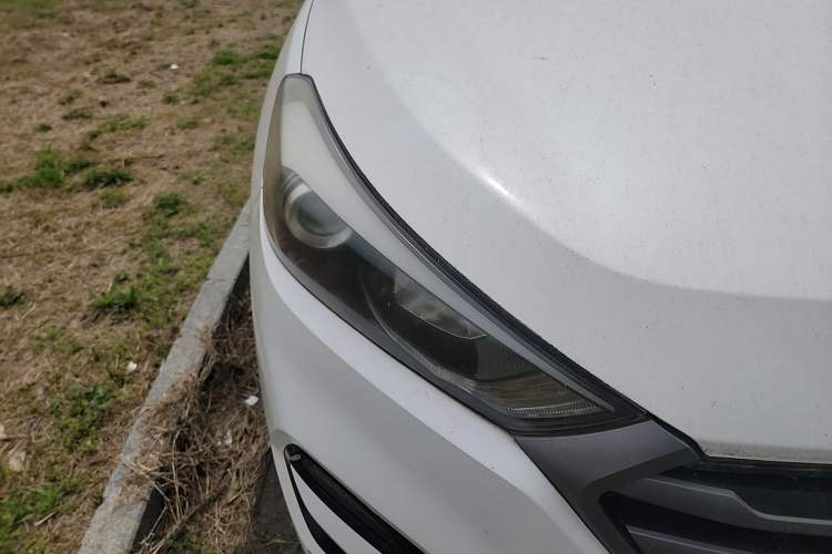 Used Hyundai Tucson 2015 2.0L Automatic Two-Wheel Drive Smart Version
