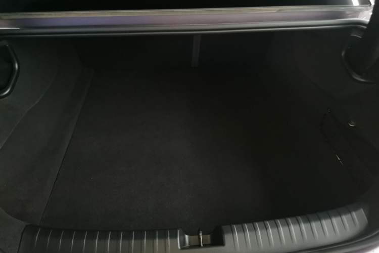 Used Xiaomi Auto SU7 2024 Rear-Drive Long-Range Intelligent Driving Version