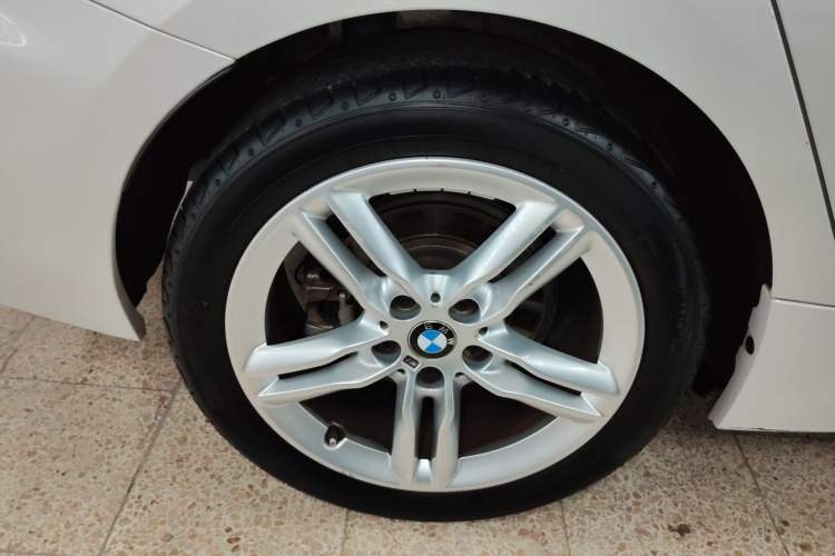 Used BMW 1 Series 2020 120i M Sport Package Right Rear Wheel Hub