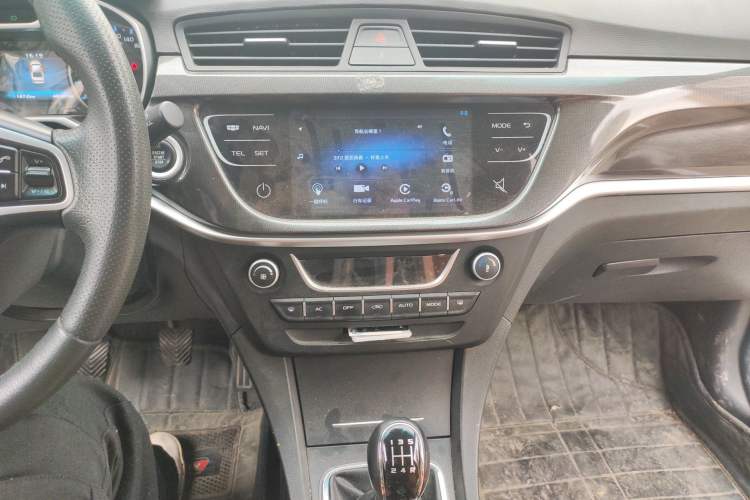 Used Geely Auto Emgrand 2017 Sedan Million Edition 1.5L Manual - Upward Version