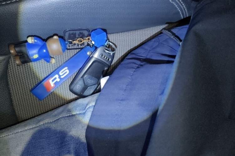 Used Audi Q5L 2018 40 TFSI Prestige Fashion Edition China V Vehicle Key