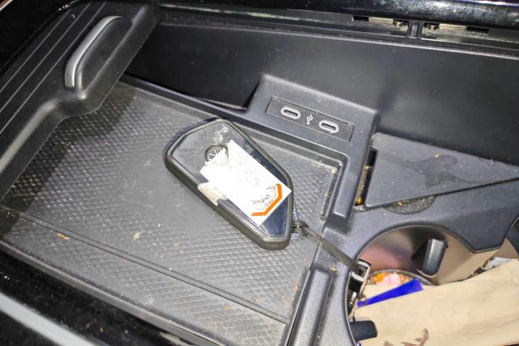 Used Volkswagen ID.6 CROZZ 2021 Long-Range PURE+ Edition