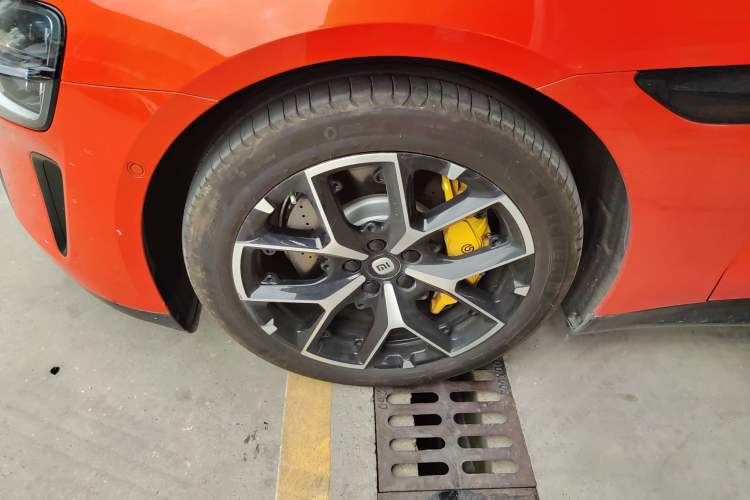 Used Xiaomi Auto SU7 2024 Four-Wheel Drive Ultra-Long Range Advanced Intelligent Driving Max Edition