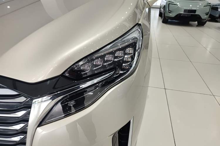 Used Buick GL8 2023 ES Lu Zun Comfort Model