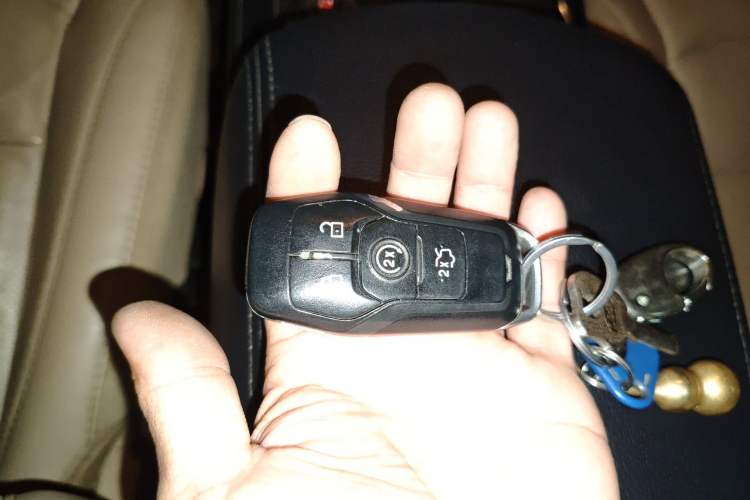 Used Ford Explorer 2016 2.3T Elite Edition
