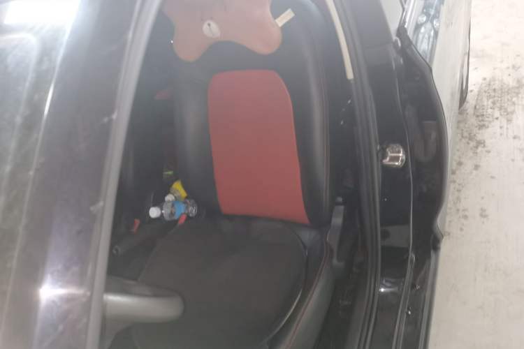 Used Volkswagen Santana 2015 1.4L Manual Fashion Edition Left Front Seat