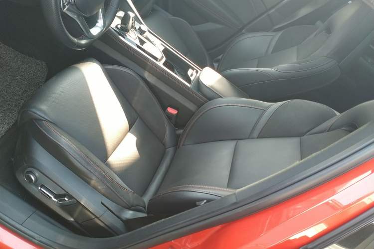 Used Lynk & Co 03 2020 1.5TD DCT JingPro Edition
