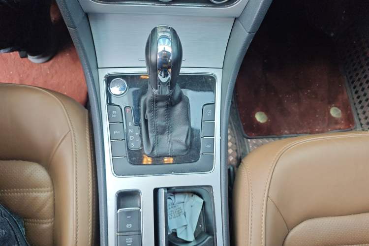 Used Volkswagen Passat 2014 1.8TSI DSG Prestige Edition
