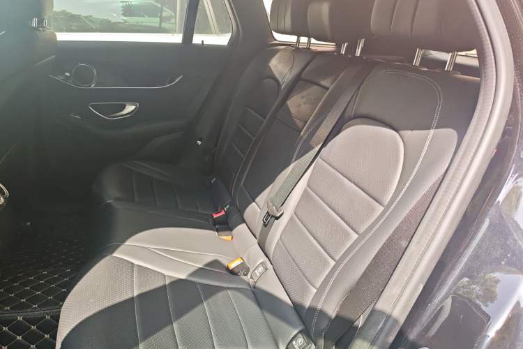 Used Mercedes-Benz GLC 2018 Facelifted GLC 260 4MATIC Dynamic Edition
