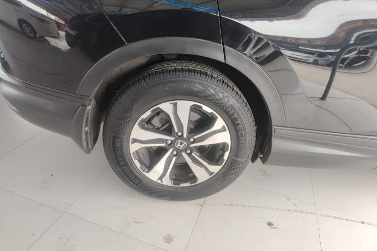 Used Honda CR-V 2017 240TURBO CVT 2WD Comfort Version Right Rear Wheel Hub