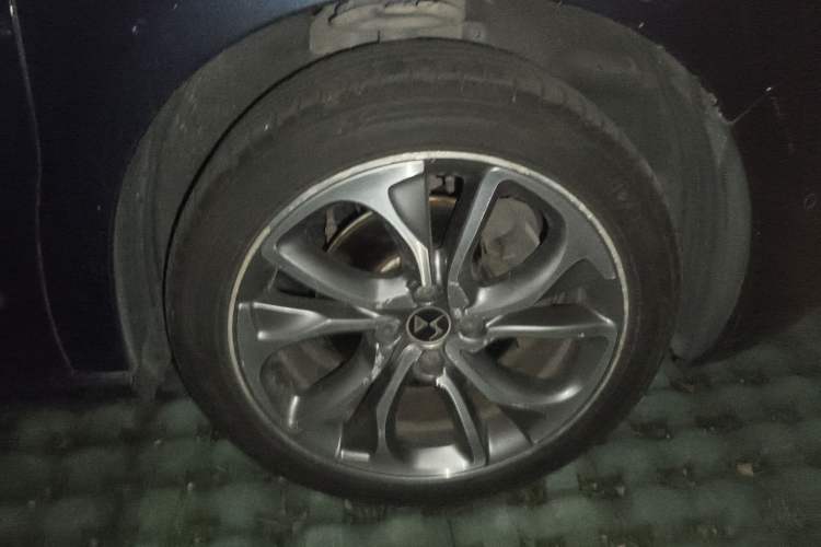 Used DS 4 2012 1.6T Elegant Edition Right Front Wheel Hub