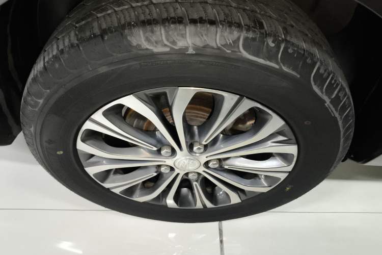 Used Buick GL8 2022 Land Cruiser Executive Class 652T Comfort Model