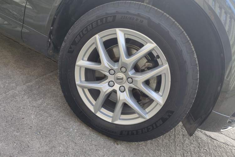 Used Volvo XC60 2019 T5 4x4 Smart Edition China V Standard