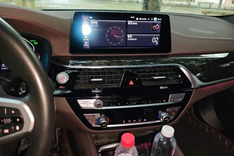 Used BMW 5 Series 2020 525Li M Sport Package