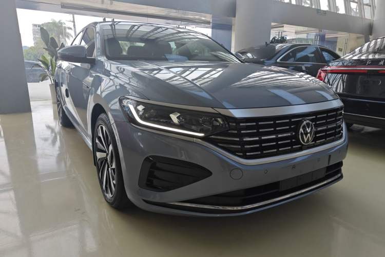 Used Volkswagen Passat 2022 330TSI Luxury Edition