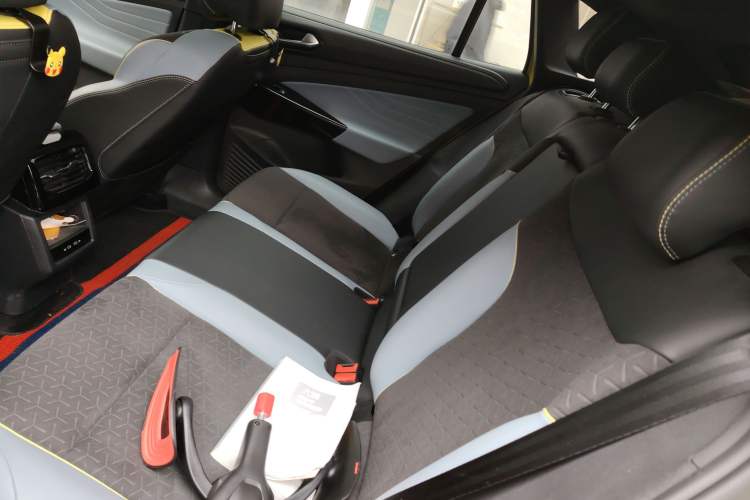 Used Volkswagen ID.4 X 2021 Pro Smart Long-Range Edition Left Rear Seat