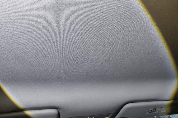 Used Volkswagen Jetta 2015 Value Edition 1.6L Automatic Fashion Version
