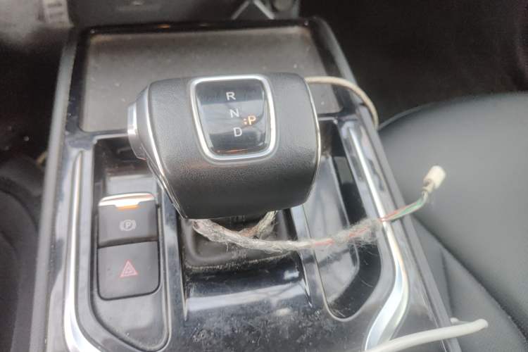 Used Hongqi E-QM5 2022 431 km Charge & Enjoy Edition
