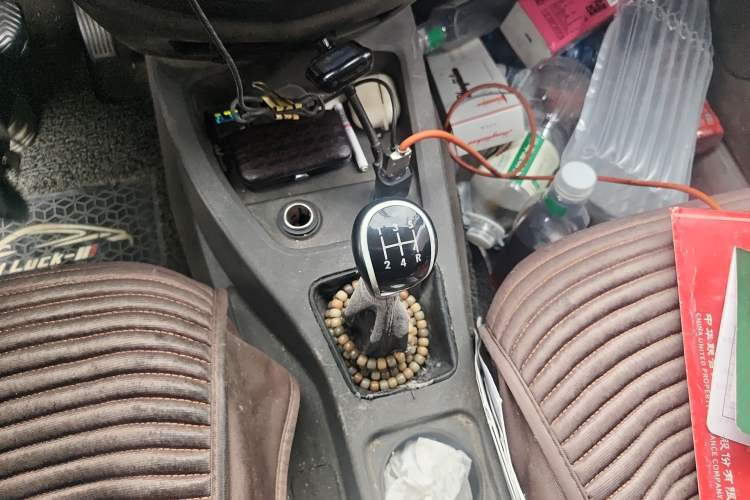 Used Wuling Hongguang 2015 1.2L S Base Model China V Standard Gear Lever