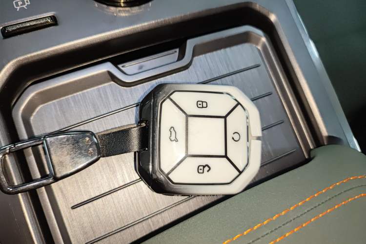 Used JETOUR Traveler 2023 2.0T All-Wheel-Drive CrossPRO
