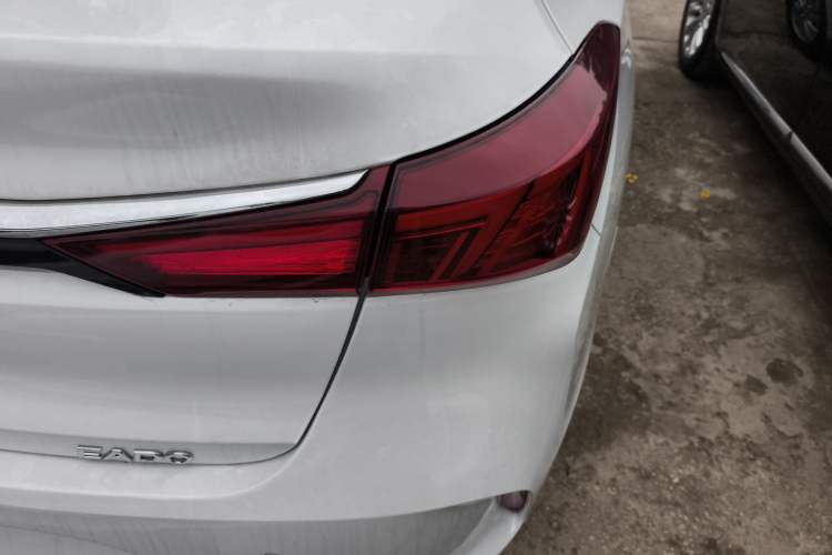 Used Changan Eado New Energy 2022 EV460 Smart Ride-Hailing Edition – Lithium Iron Phosphate