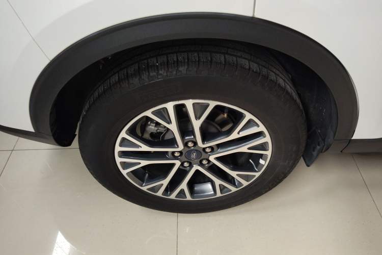 Used Ford Escape 2020 EcoBoost 245 Two-Wheel-Drive Titanium Edition
