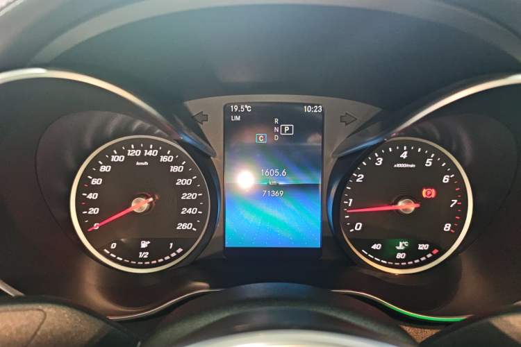 Used Mercedes-Benz C-Class 2019 C 180 L Fashion Edition Sport Version