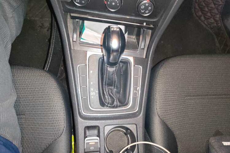 Used Volkswagen Golf 2017 230TSI Automatic Comfort Edition – Celebrating Milestone of One Million Units
