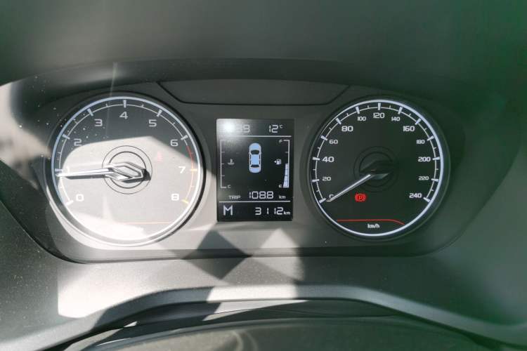 Used Geely Auto Emgrand 2025 4th Generation 1.5L Manual - Starry Edition Instrument Cluster