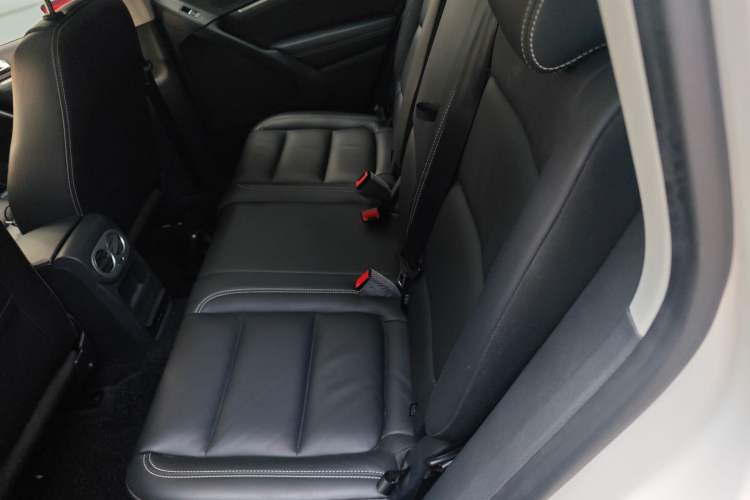 Used Volkswagen Tiguan 2017 300TSI Automatic Two-Wheel Drive Silk Road Comfort Edition
