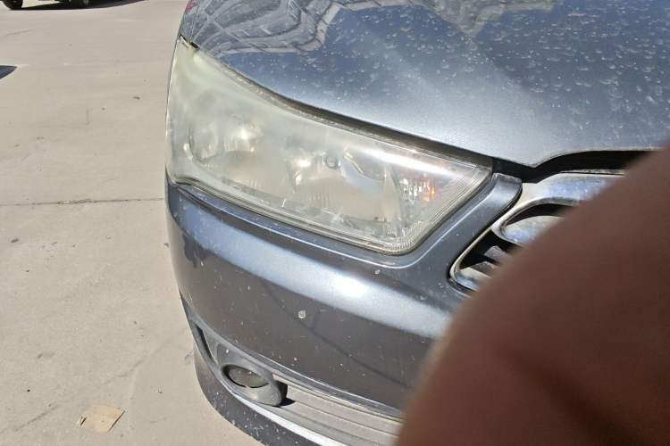 Used Citroen C-Quatre 2012 Sedan 1.6L Manual Prestige Model Right Front Headlight