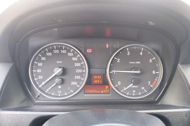 Used BMW X1 2013 sDrive18i Fashion Model
