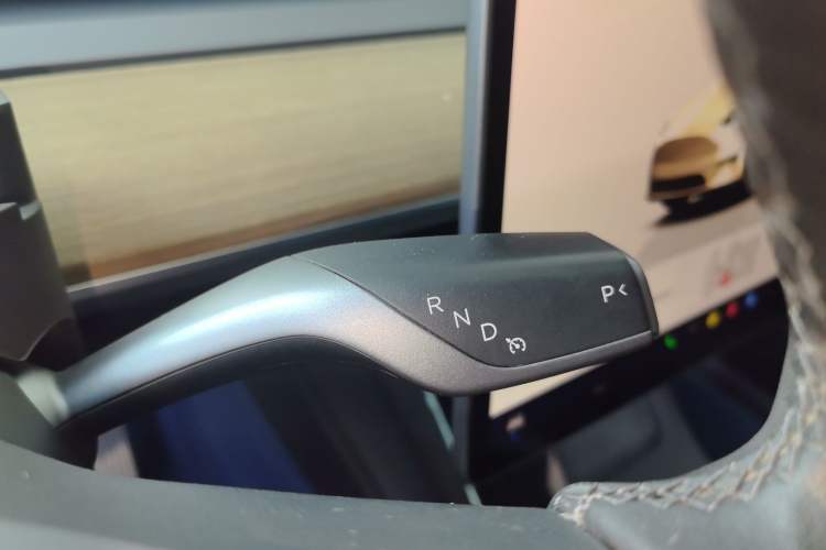 Used Tesla Model Y 2022 Rear-Wheel-Drive Version