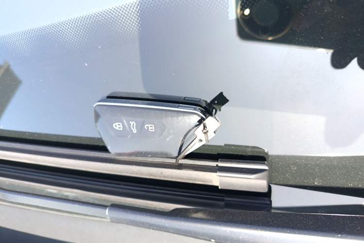 Used Volkswagen ID.3 2025 Smart Edition Outstanding Model Vehicle Key