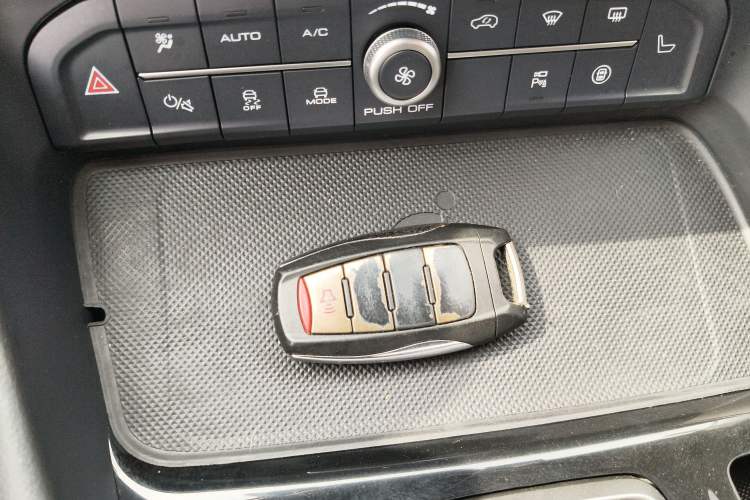 Used Haval F7x 2021 1.5T Two-Wheel Drive Smart Technology Edition Vehicle Key