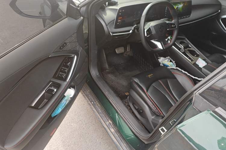 Used MG 7 2023 2.0T Automatic Hunter Luxury Edition