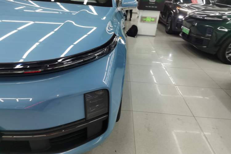 Used Li Auto L8 2024 Ultra Model
