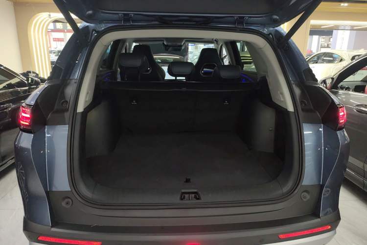 Used BYD Sealion 07 DM-i 2025 150 Flagship+ Edition Trunk