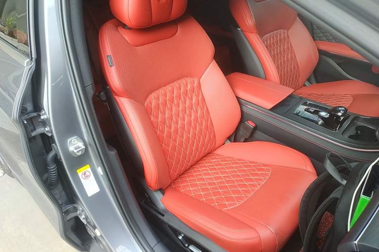 Used BYD Han 2020 EV Four-Wheel Drive High-Performance Flagship Model
