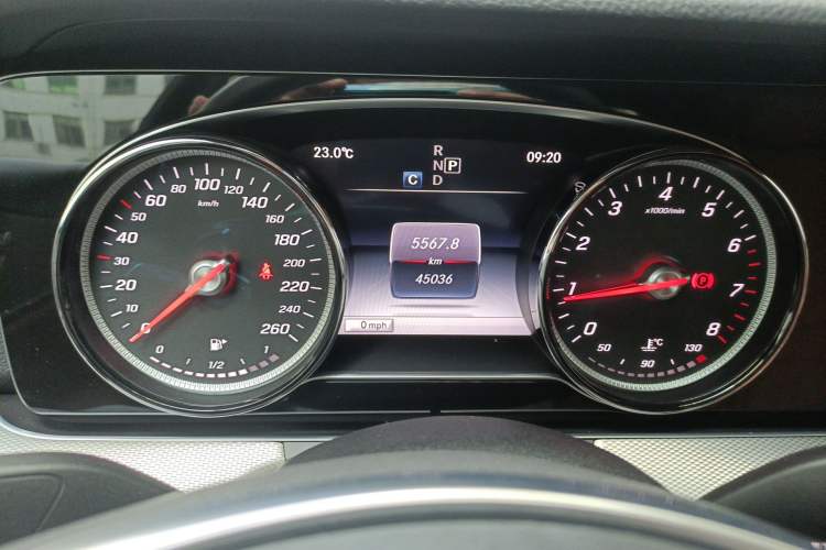 Used Mercedes-Benz E-Class 2017 Facelift E 200 Sport 4MATIC