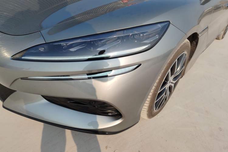 Used Denza Z9GT 2024 630 All-Wheel Drive Pro Version