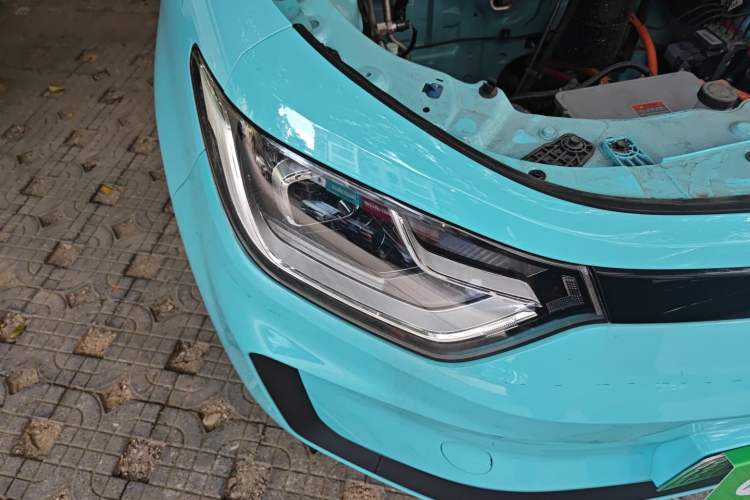 Used SOL E10X 2021 302 km Range Luxury Version 31.4 kWh
