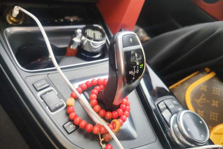 Used BMW 4 Series 2014 428i xDrive Convertible Design Package Edition