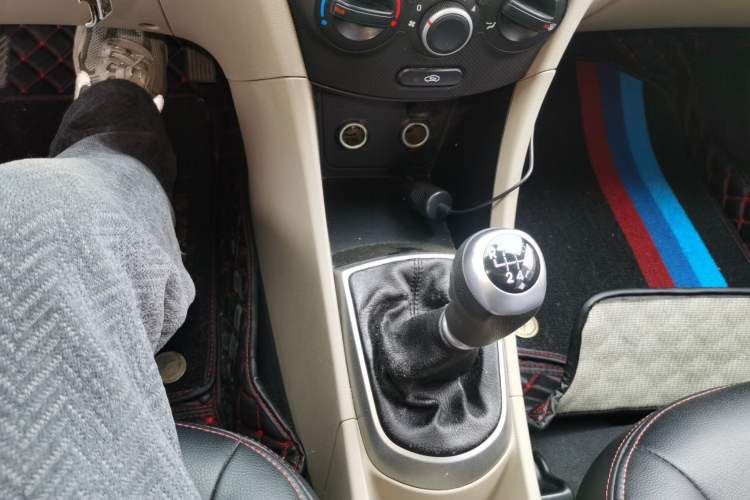 Used Hyundai Verna (older generation) 2014 1.4L Manual Smart GLS Trim