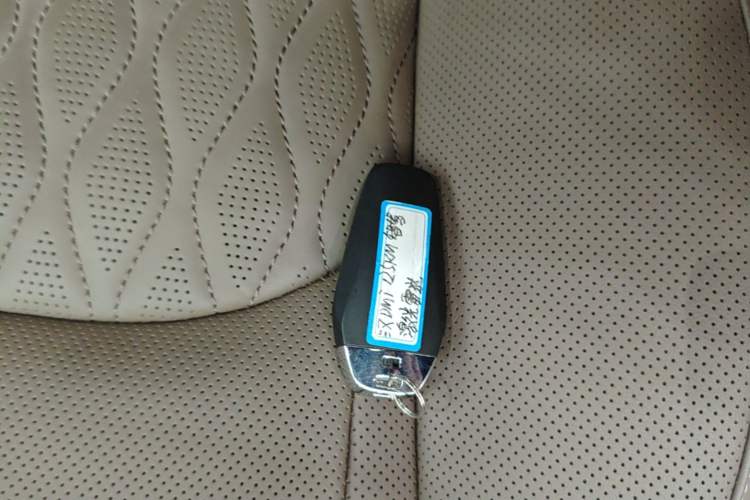 Used BYD Han 2025 DM-i Intelligent Driving Edition 125KM Prestige Model