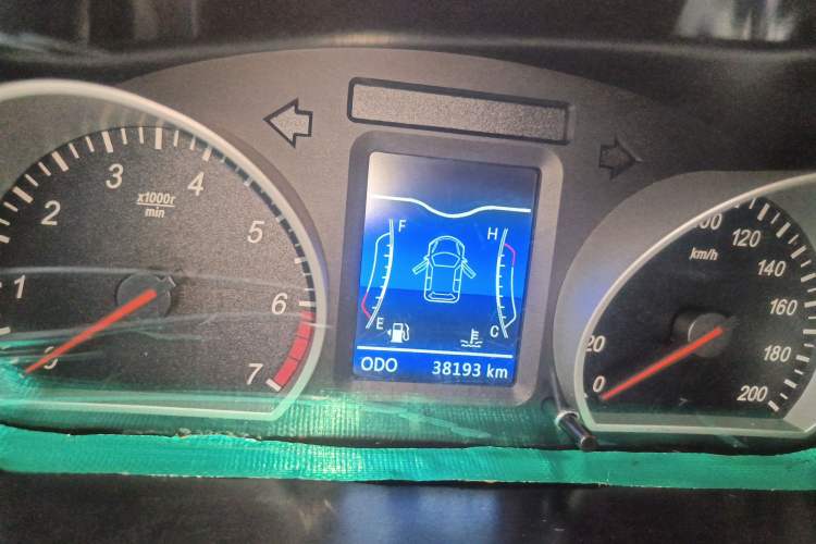 Used HYOSOW H2 2015 1.5L AMT Prestige Version BJ415C
