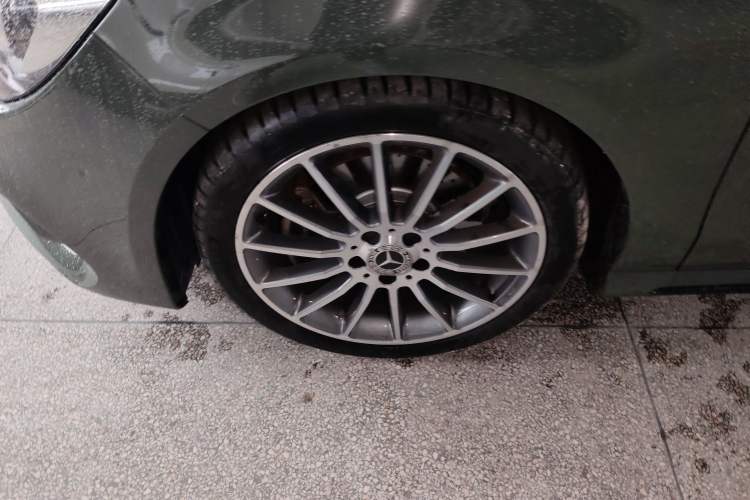 Used Mercedes-Benz CLA 2019 CLA 220 4MATIC
